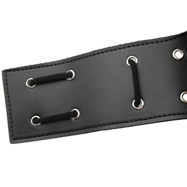 Alternative view of Classic Rebel Saddlebags